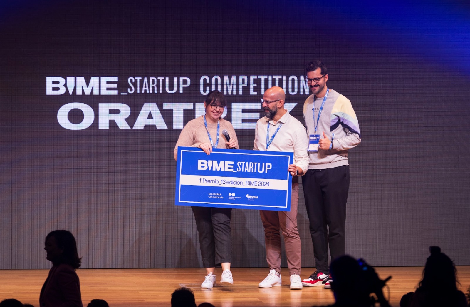 La startup Oratrex recibe el reconocimiento de la Startup Competition 2024. Foto: @Ivanamor